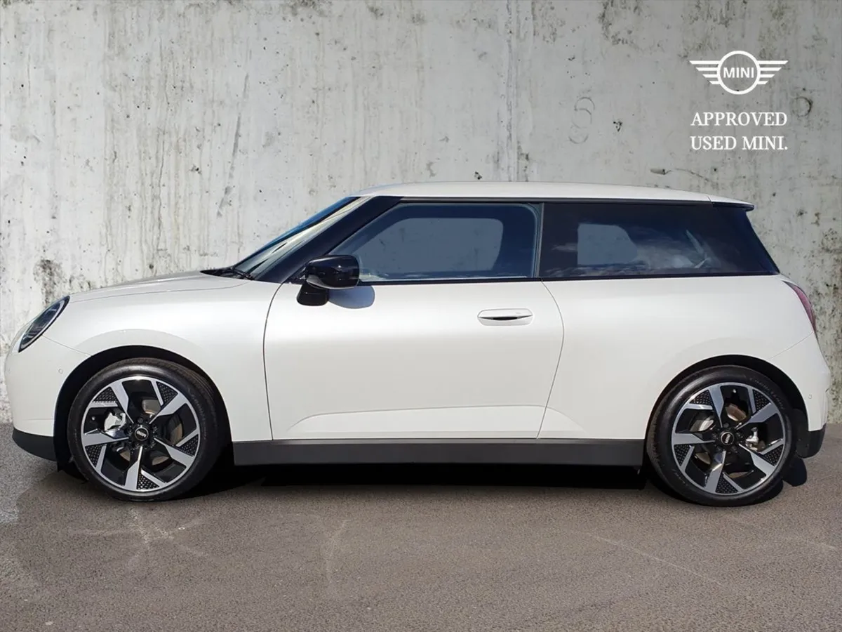 MINI HATCH Cooper SE - Image 4