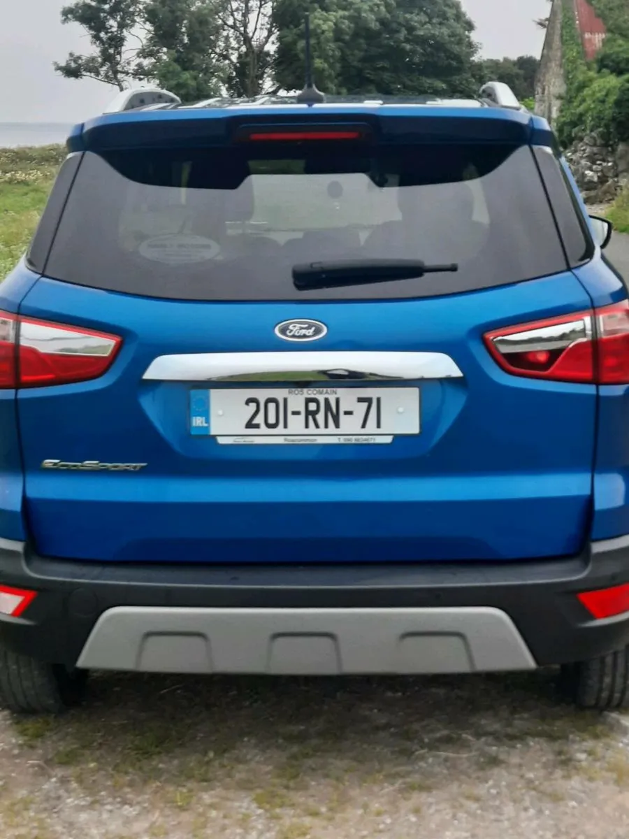 FORD ECO SPORT TITANIUM 1LT. SUV - Image 4