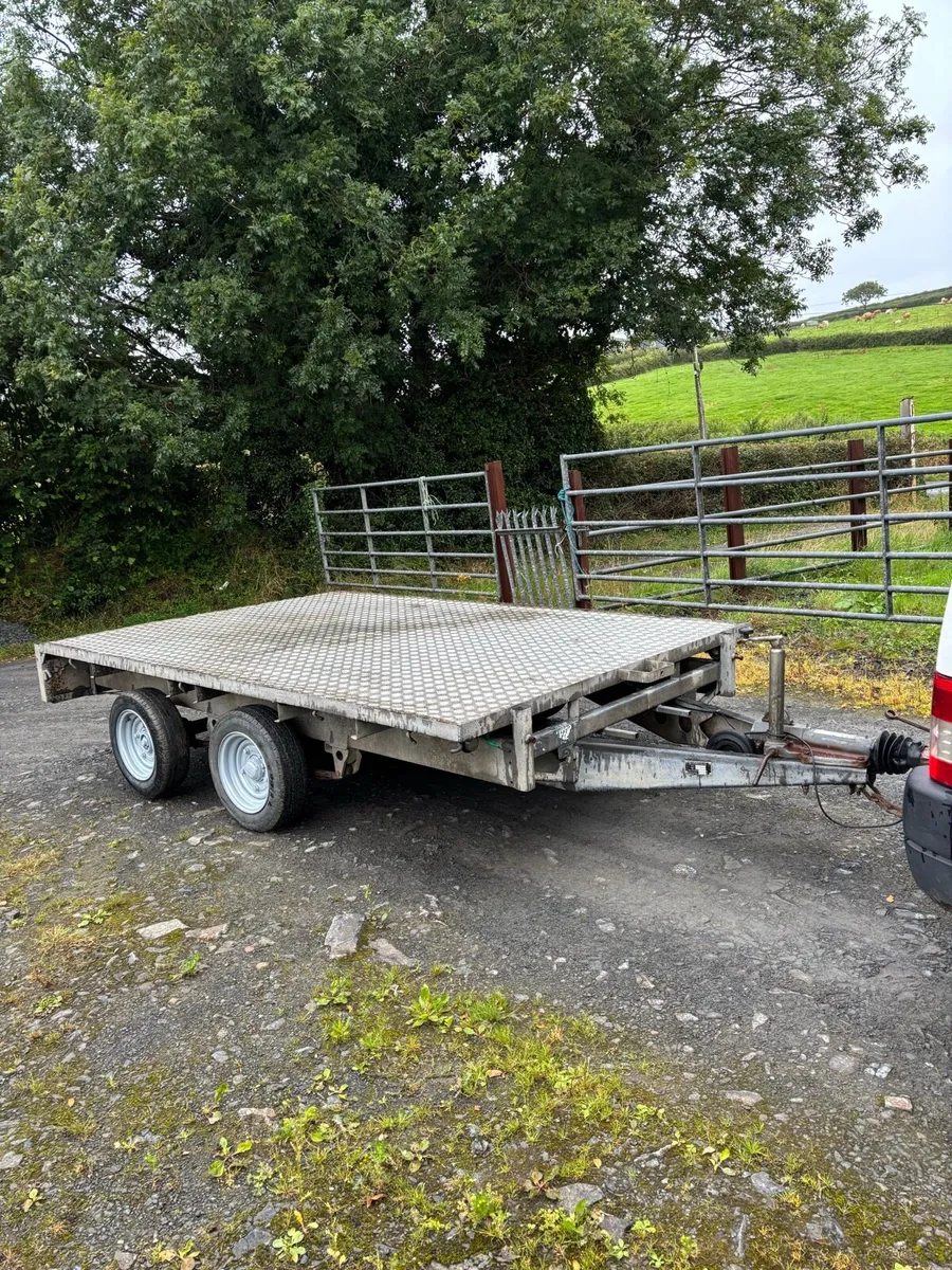 Ifor Williams flatbed trailer - Image 1