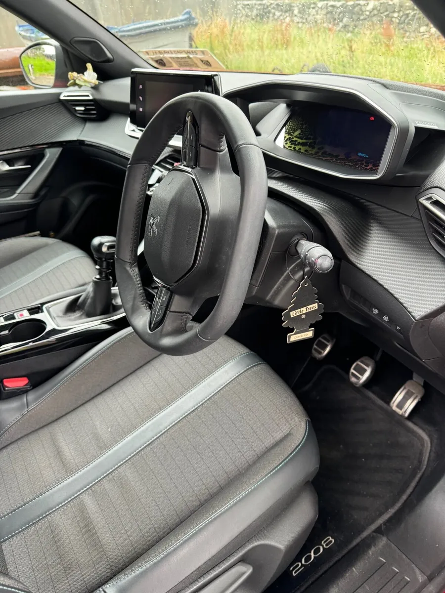Peugeot 2008 2023 - Image 4