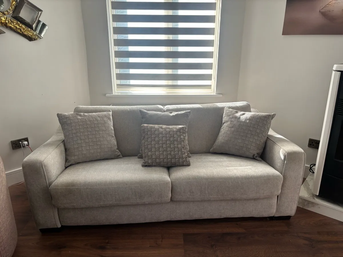 Bespoke furniture set - Image 2