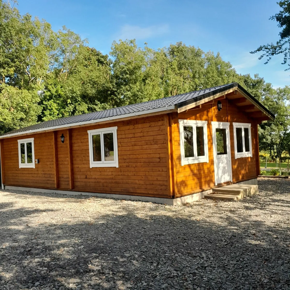 Hunter's Cabin - Image 1