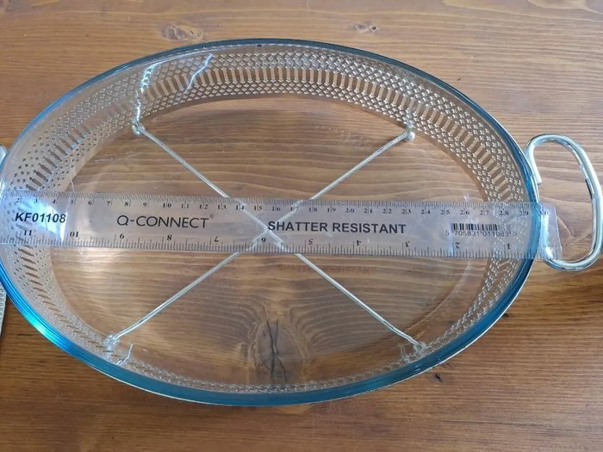 Silver and glass serving dish - Image 2
