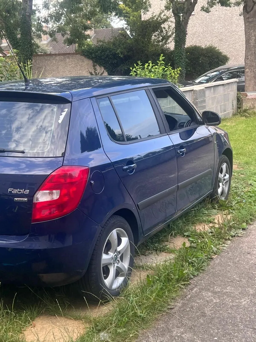 Skoda Fabia 2011 - Image 3