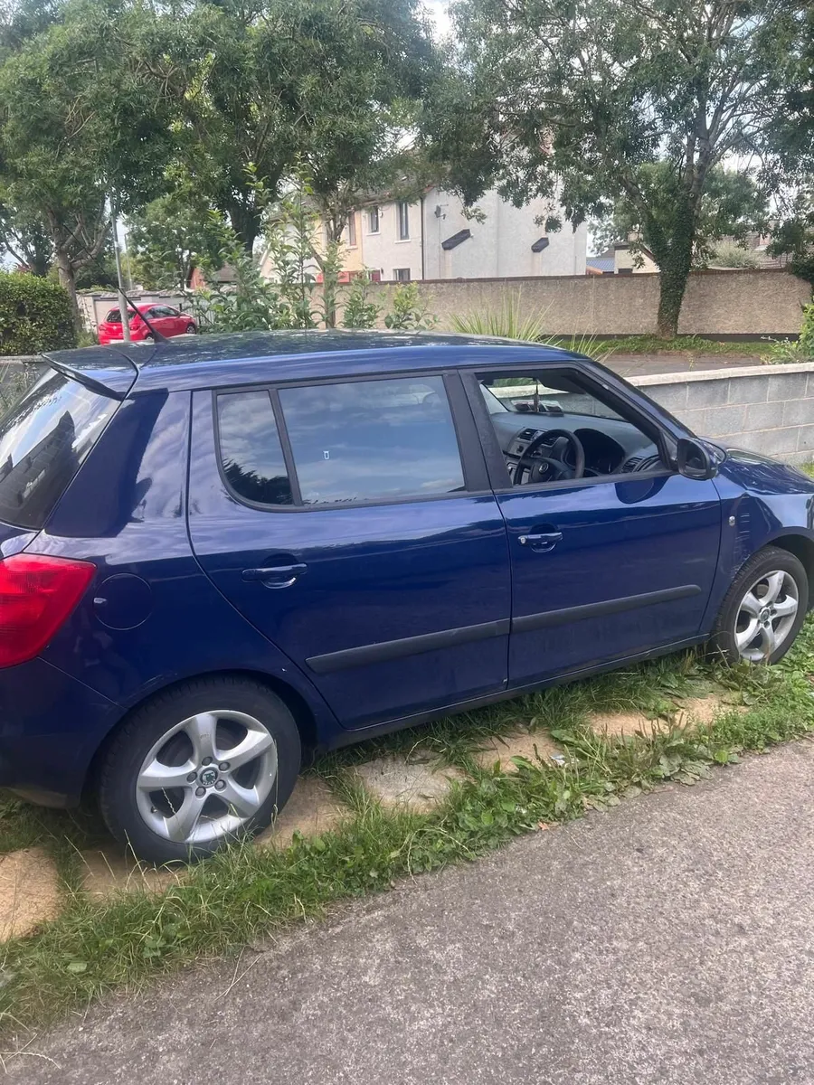 Skoda Fabia 2011 - Image 4