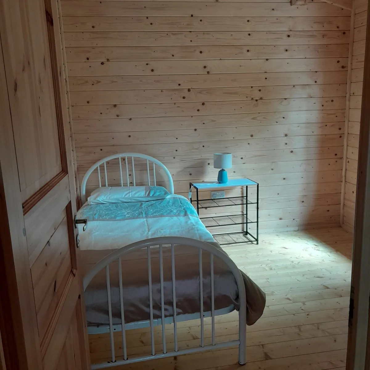 Hunter's Cabin - Image 2