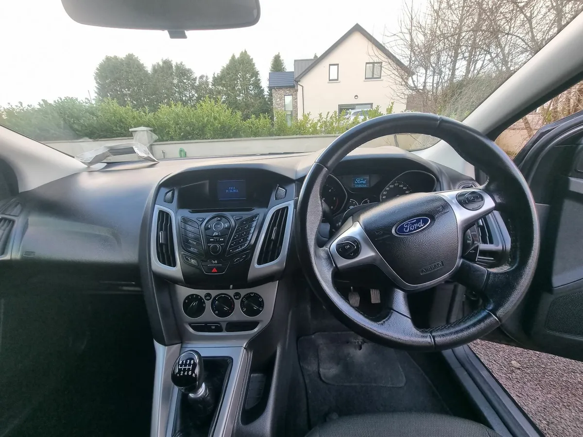 Ford Focus 2012 - Image 4