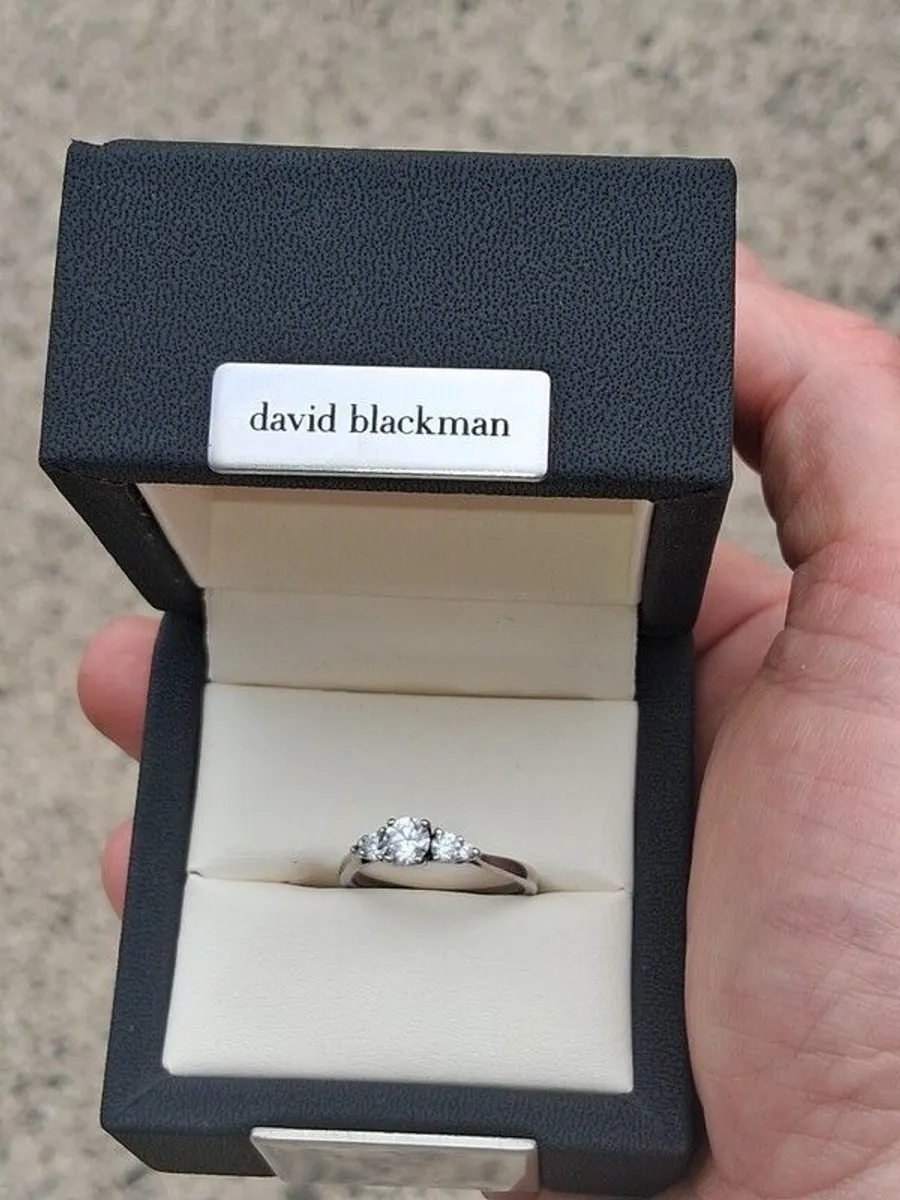 David Blackman 18k Gold Designer Engagement Ring .75 Carat VSI Diamonds - Image 2