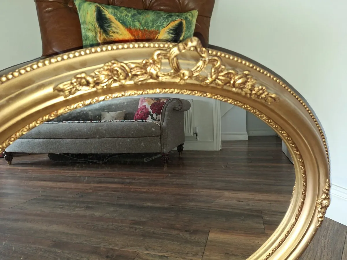 Gorgeous oval gold antique bevelled mirror - Image 2