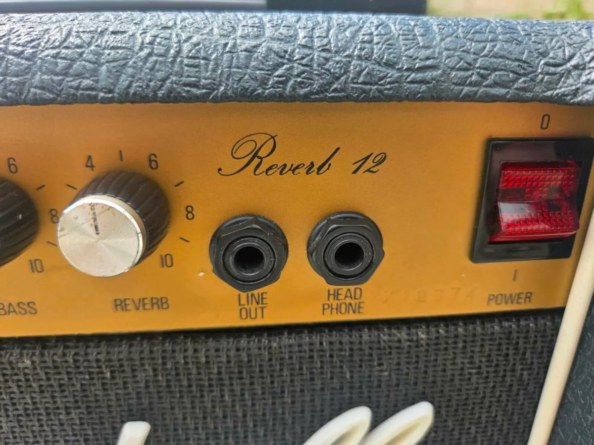 Marshall Reverb 12 5205 Amp - Image 2