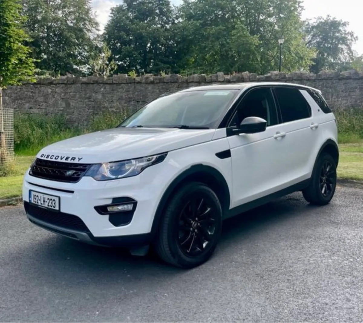 Land Rover Discovery Sport 2.0 ED4 150PS SE - Image 1