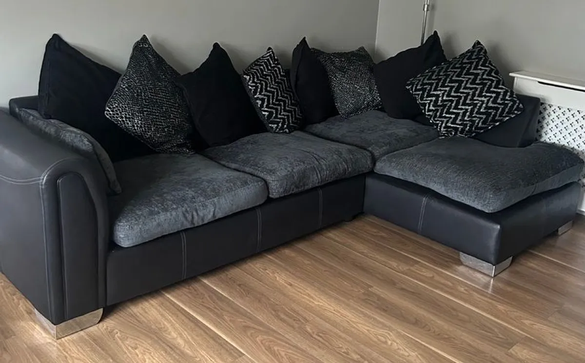 Corner sofa - Image 2