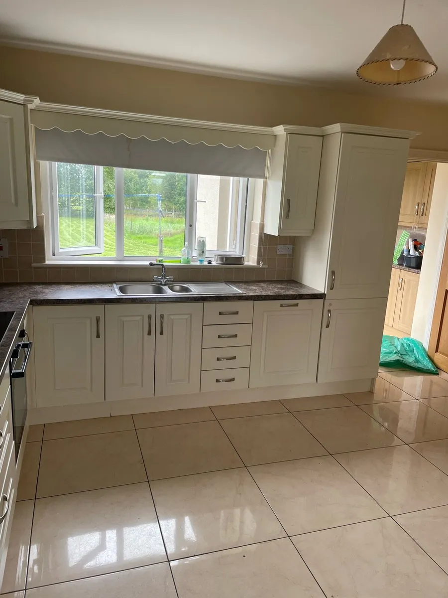 Second hand kitchen - Image 2