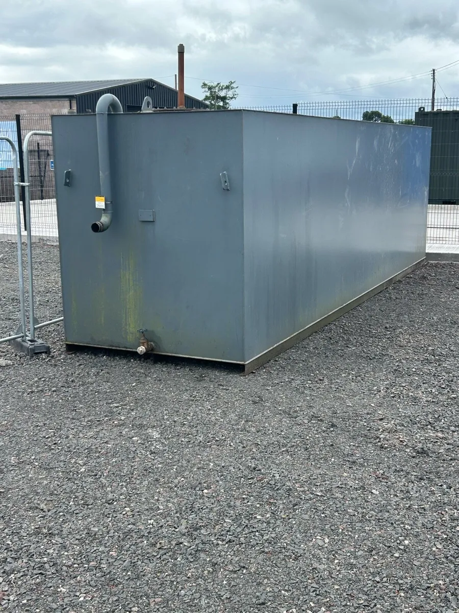Diesel tank - Image 1
