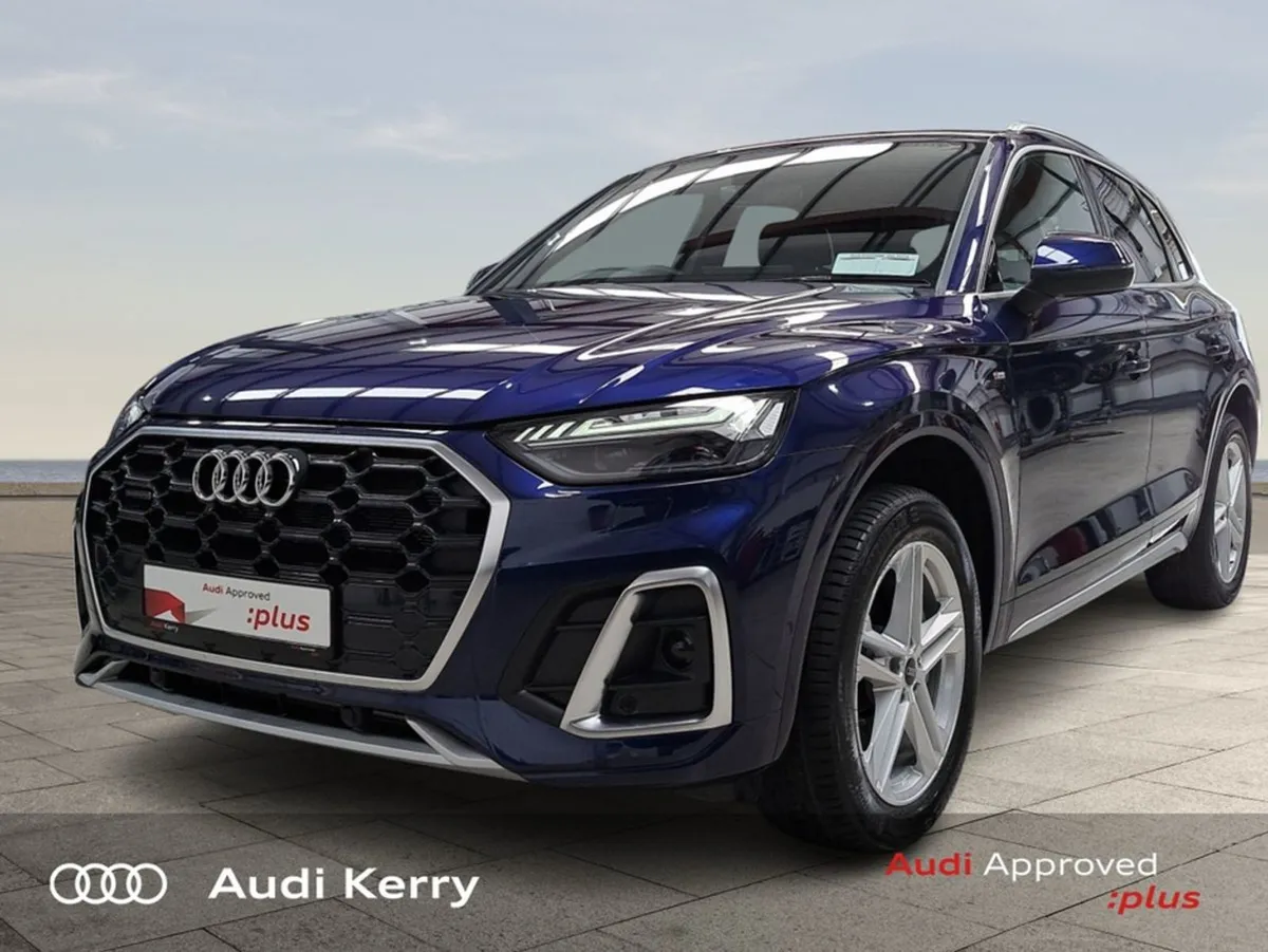 Audi Q5 50tfsi E Quattro S-line Automatic Matrix - Image 3