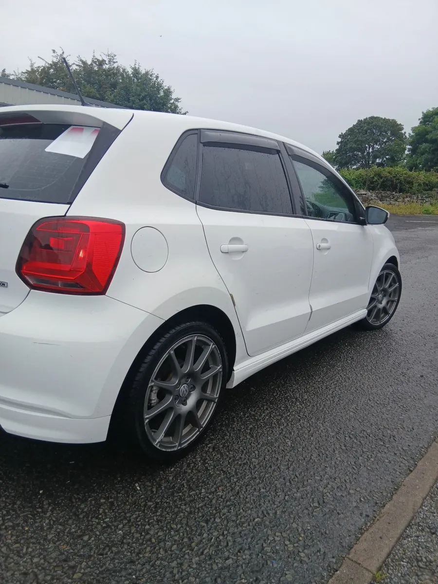 Volkswagen Polo 2016 low mileage automatic - Image 3
