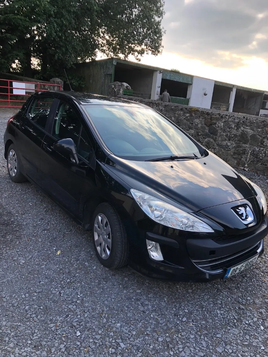 Peugeot 308 2009 - Image 1