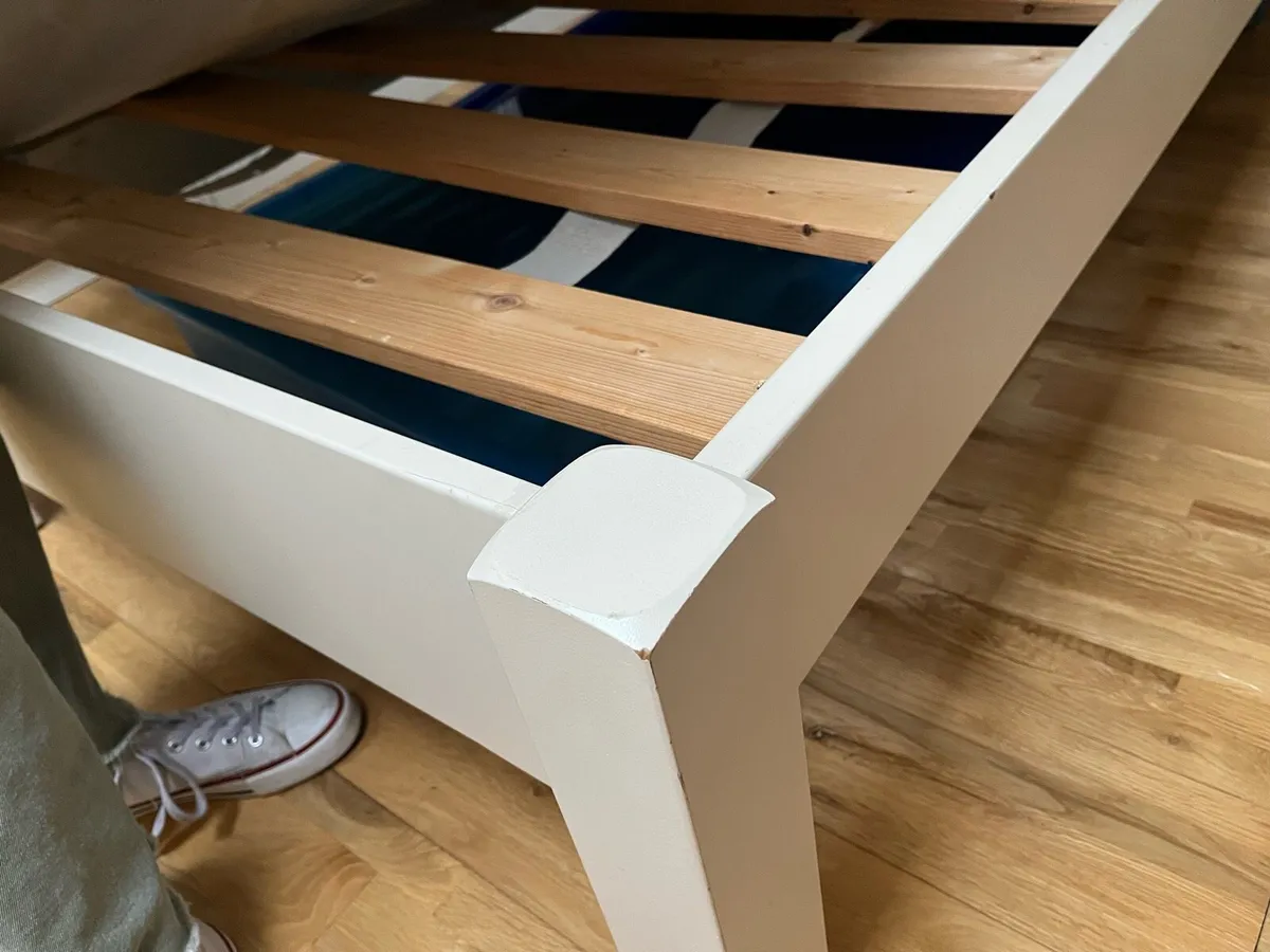 Single Bed - Image 4