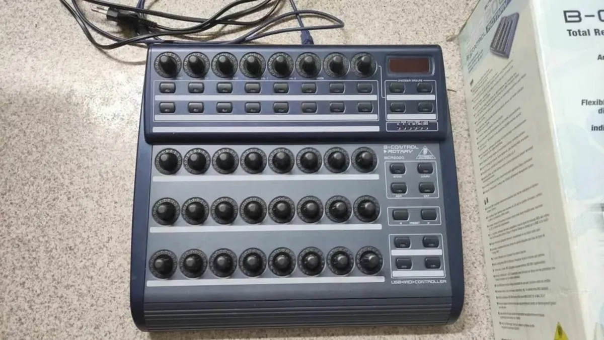 Behringer BCR2000 midi - Image 4