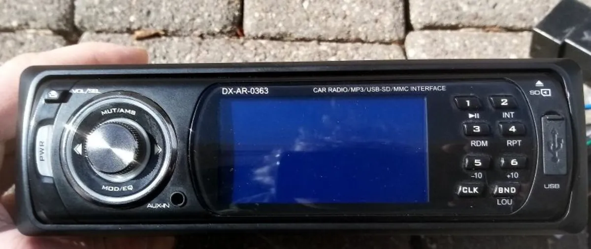 Car Stereos - Image 1