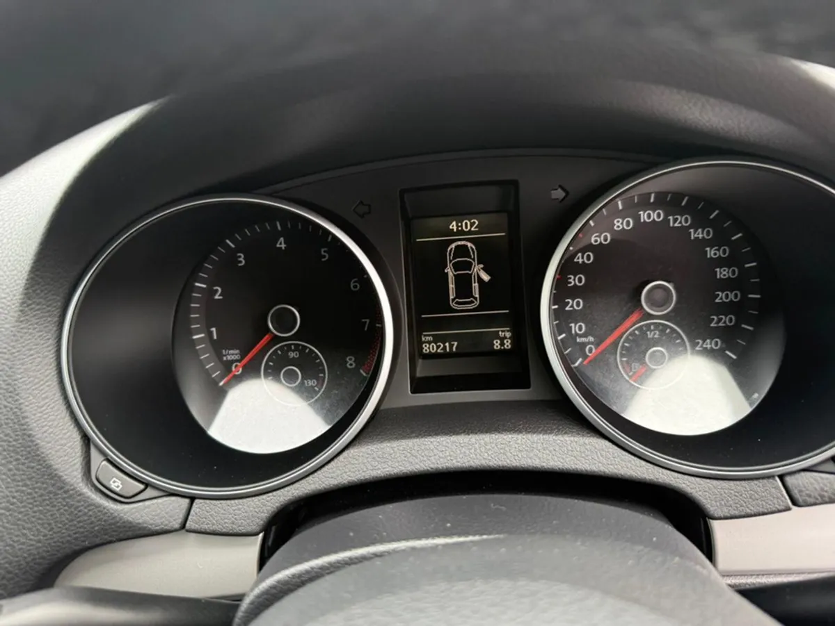Volkswagen Golf 1.4tsi Comfort Line Auto - Image 3