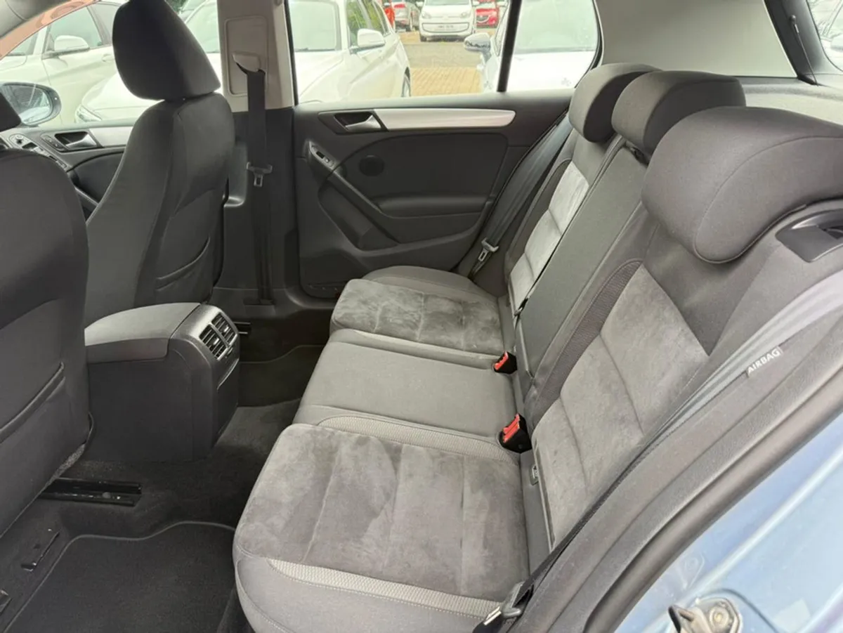 Volkswagen Golf 1.4tsi Comfort Line Auto - Image 4