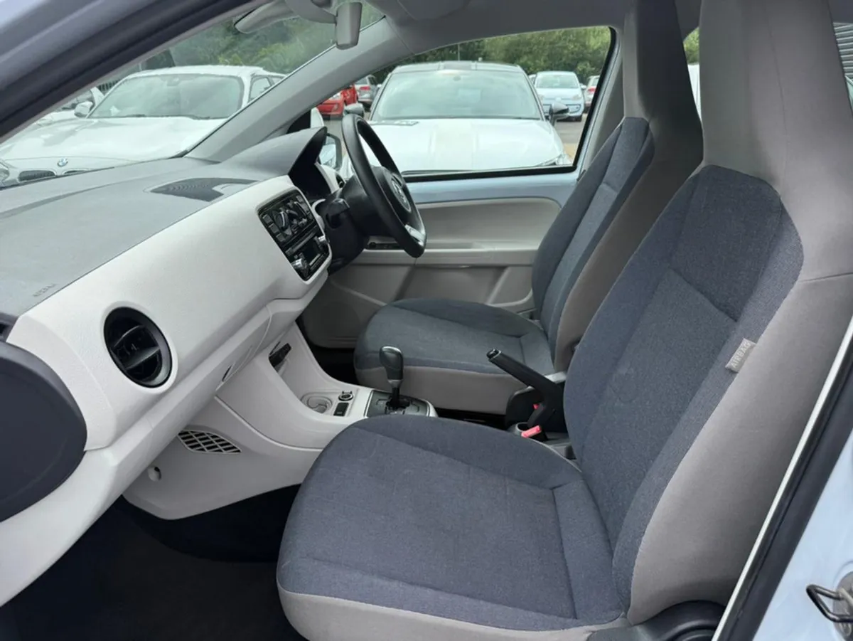 Volkswagen Up! 1.0 Move UP  Auto - Image 2