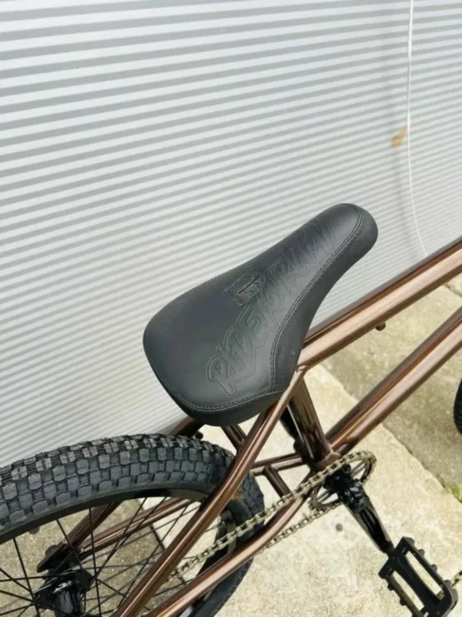 Subrosa Stunt BMX Bike - Image 3