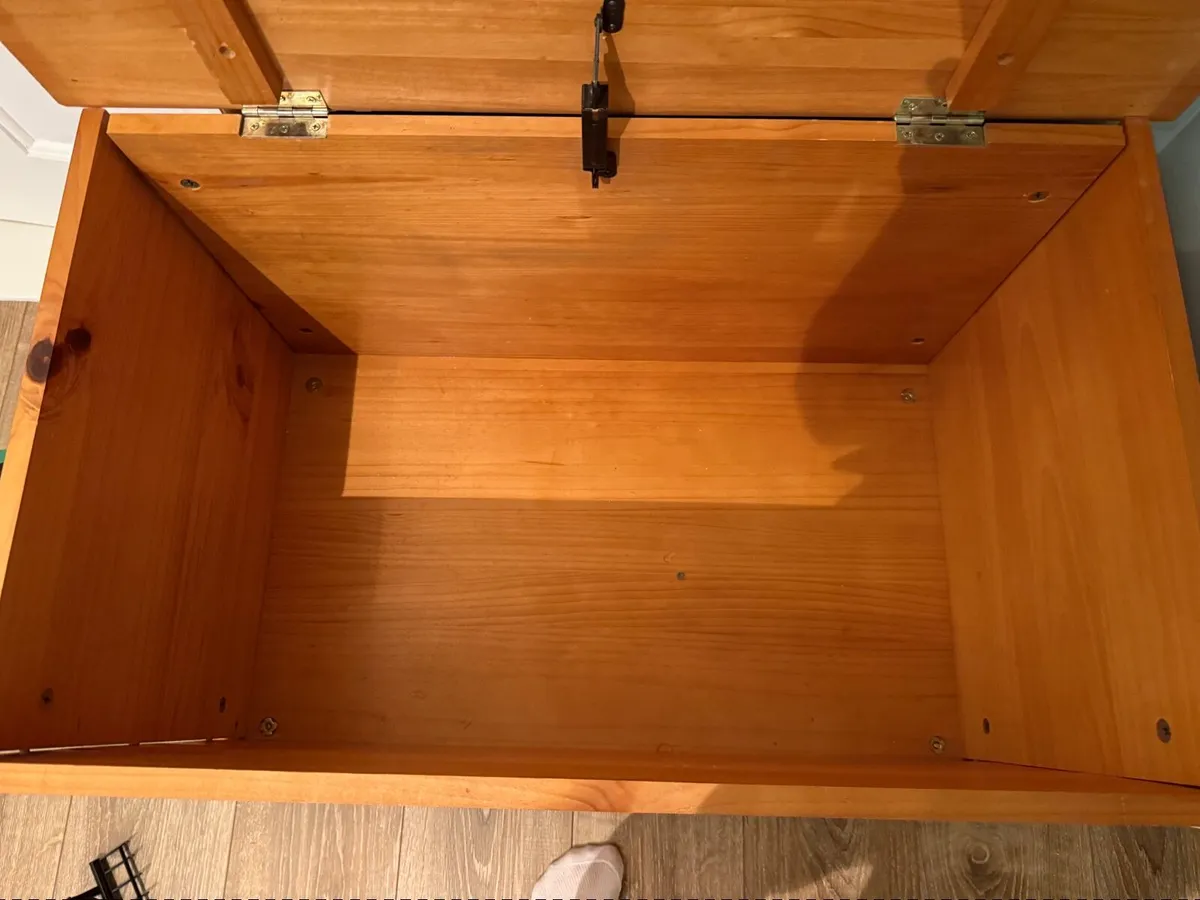 Blanket/Toy Box - Image 2