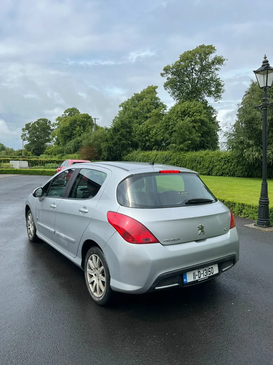 Peugeot 308 2011 1.6 HDi Envy - Image 4