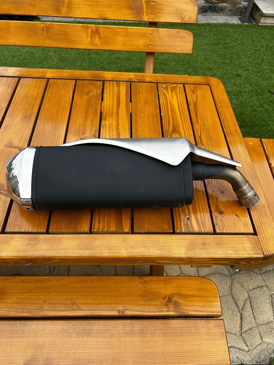 Suzuki SV650 Stock Exhaust - Image 1