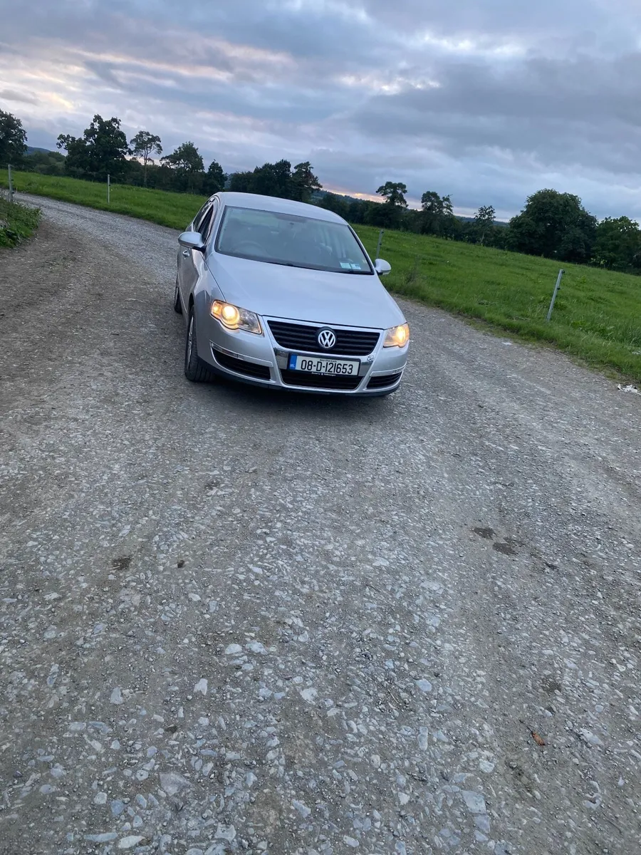 Volkswagen Passat 2008 - Image 4