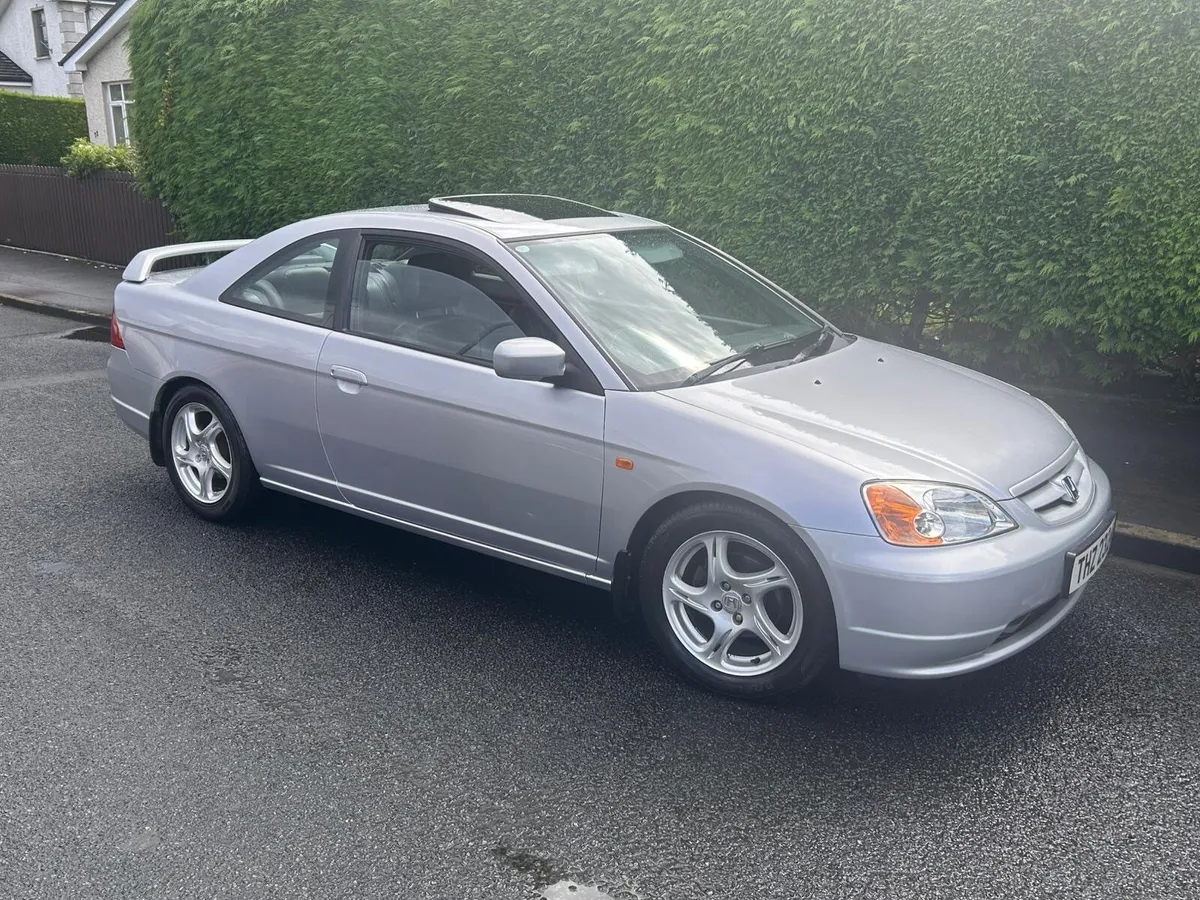 Honda Civic Coupe - Image 2