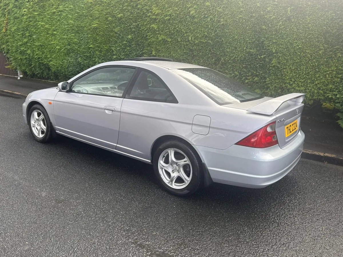 Honda Civic Coupe - Image 3
