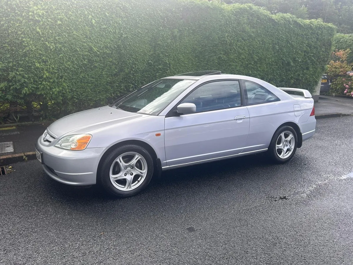 Honda Civic Coupe - Image 4