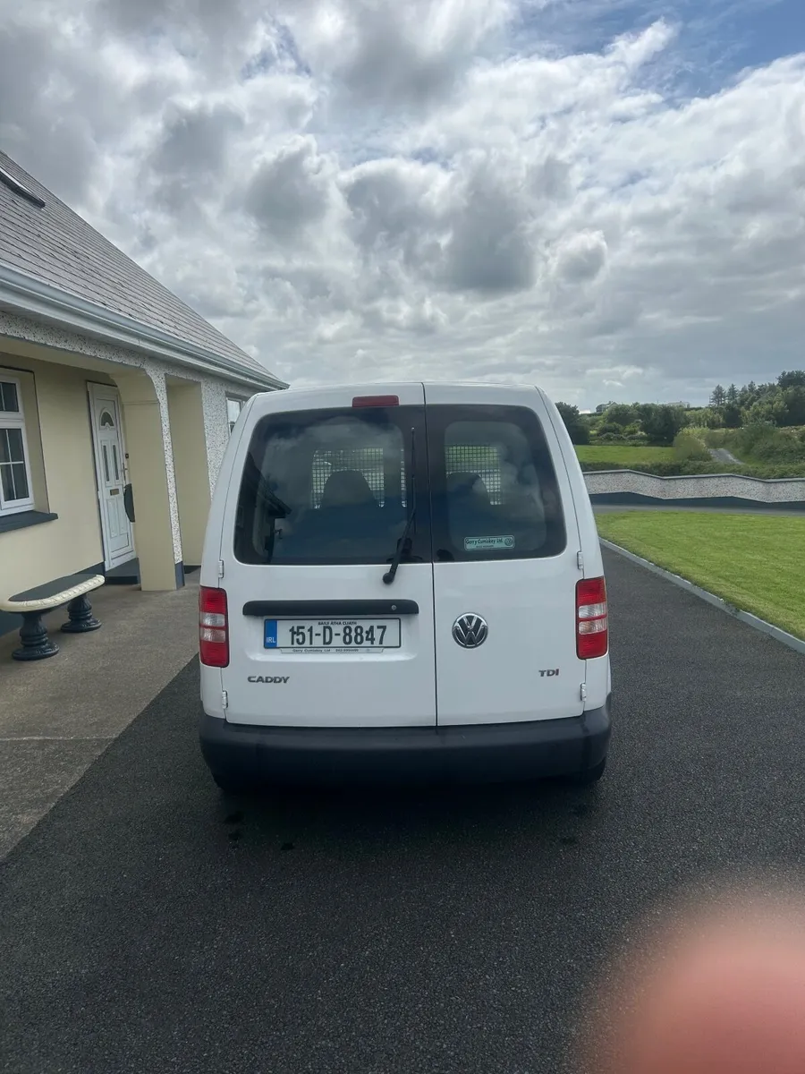 Volkswagen Caddy 2015 1.6 194kms - Image 4