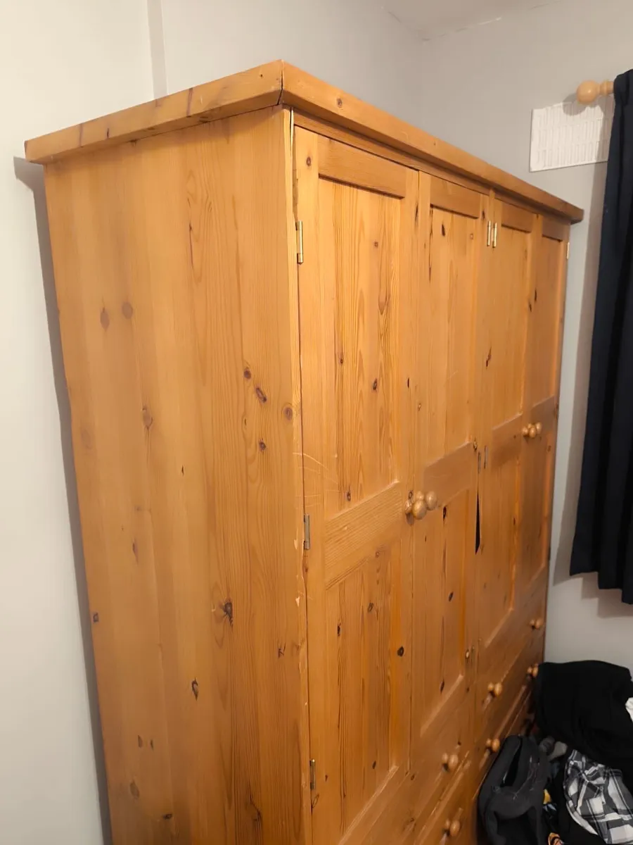 Wardrobe - Image 2