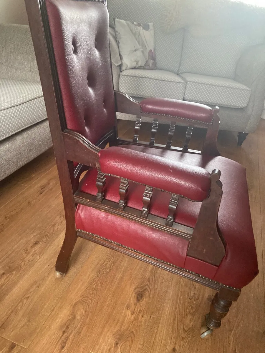 Antique chairs - Image 4