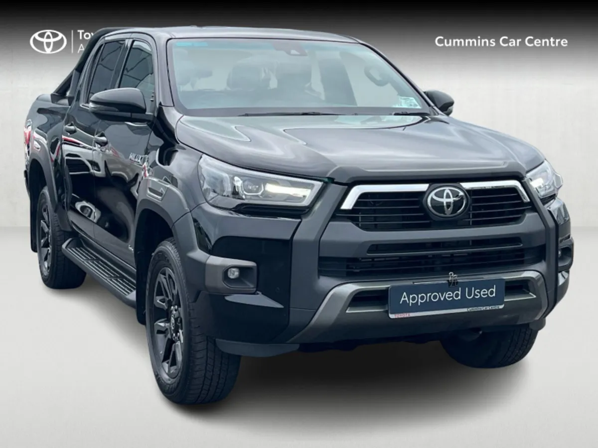 Toyota Hilux 2.8 INVINCIBLE AUTO 4DR - Image 1