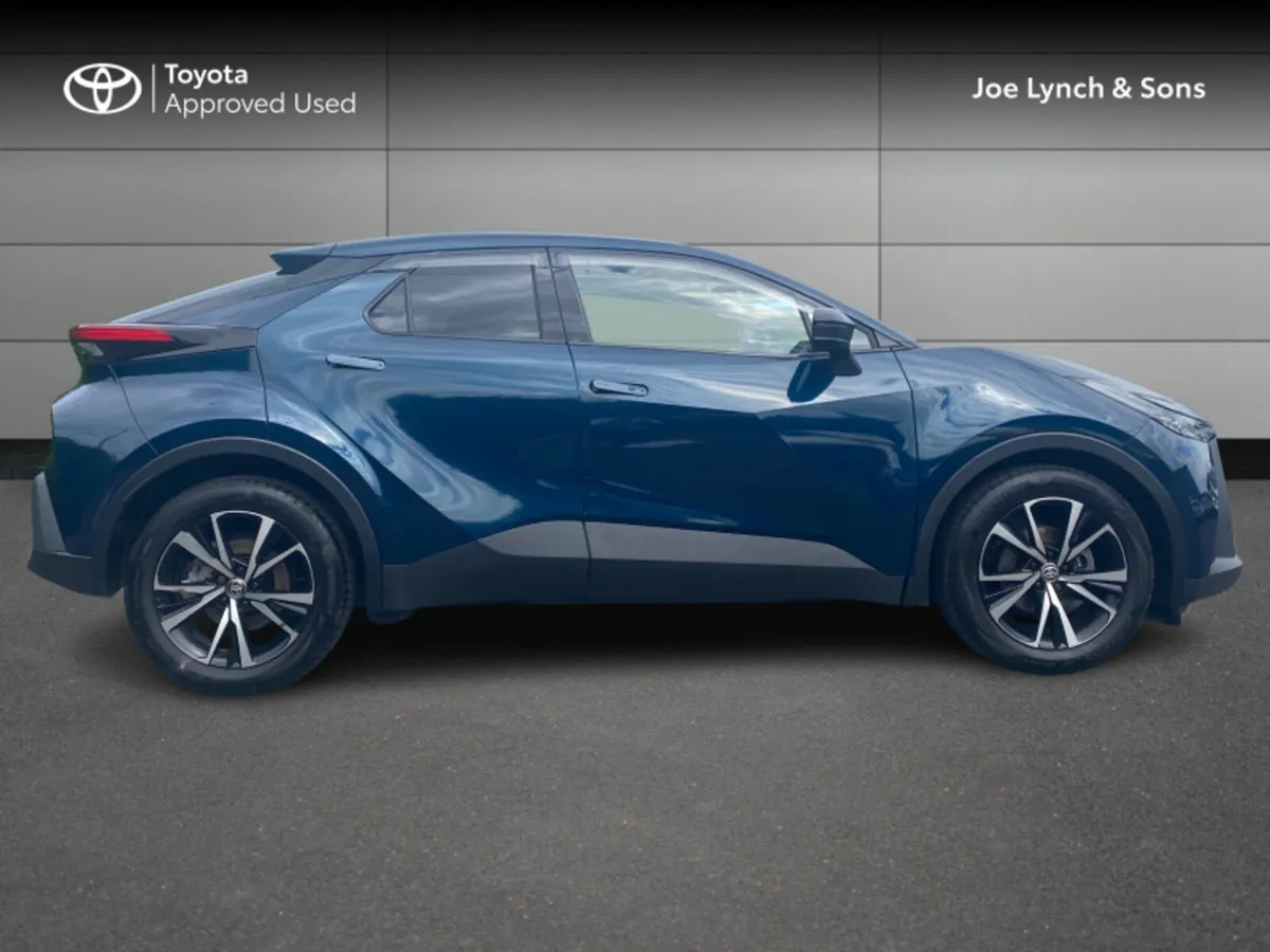 Toyota C-HR C-HR HYBRID SPORT - Image 3