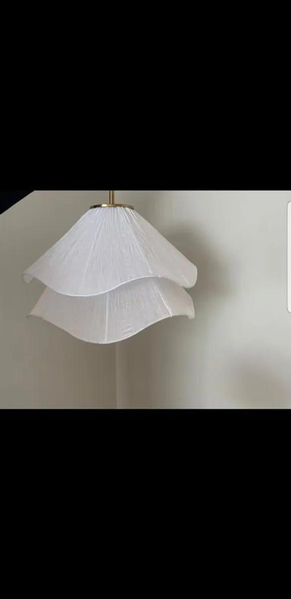 Lior and Cle fabric ceiling light. Brand new still in box. 150 new, selling 2 for 200 - Image 3