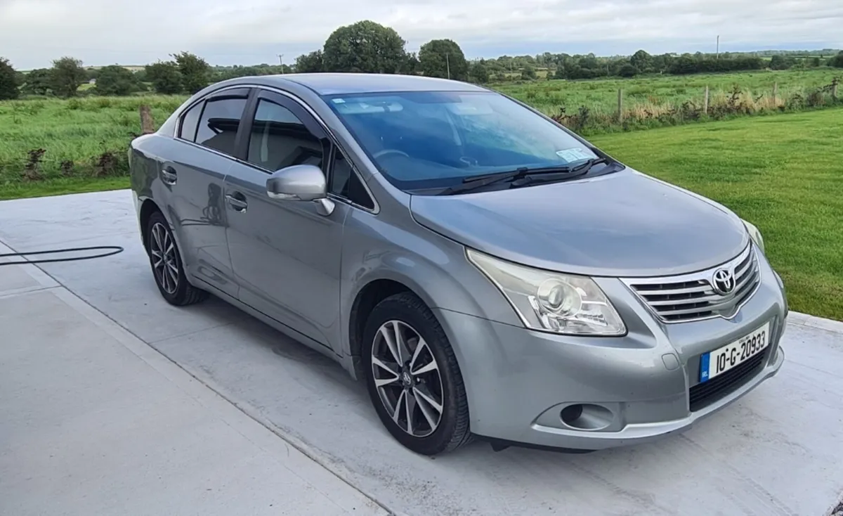 Toyota Avensis - Image 1