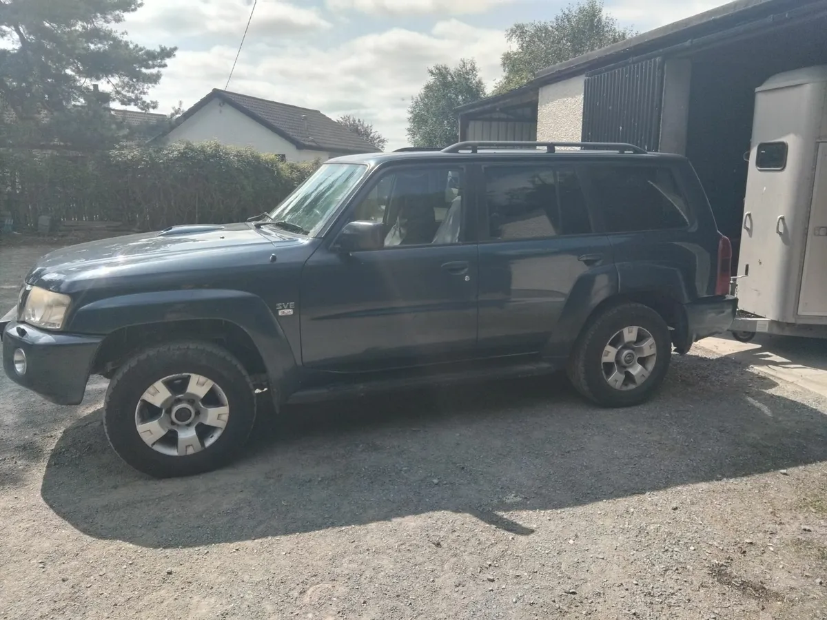 2005 Nissan Patrol - Image 2