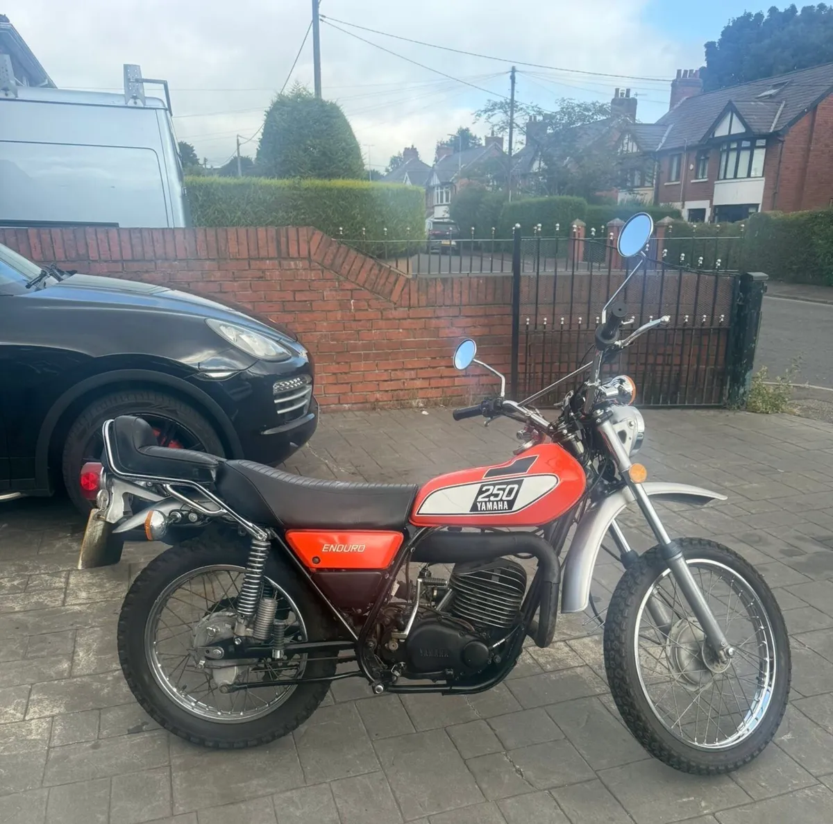 1975 Yamaha DT 250 - Image 4