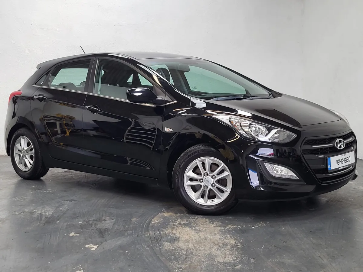 161 Hyundai i30 1.6DIESEL DELUXE - 1 Owner Car - Image 4