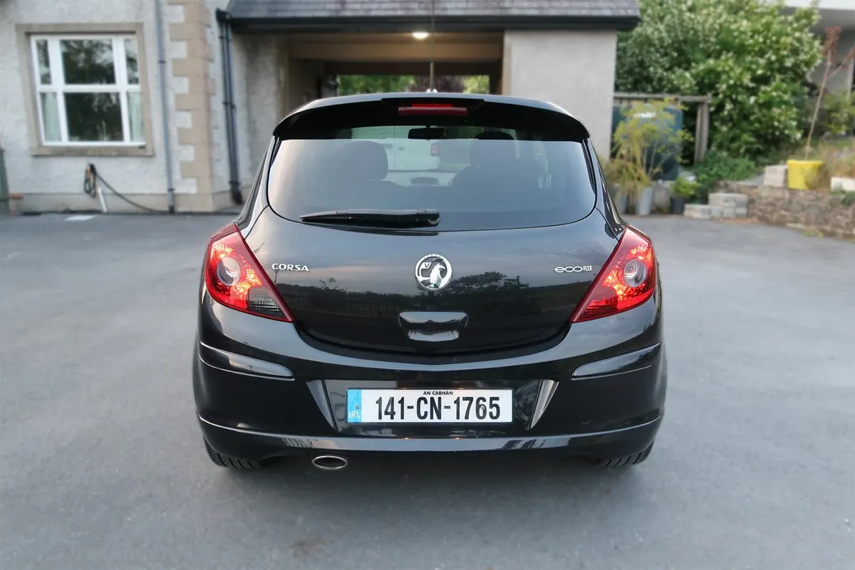 Limited Edition Vauxhall Corsa 2014 - Image 4