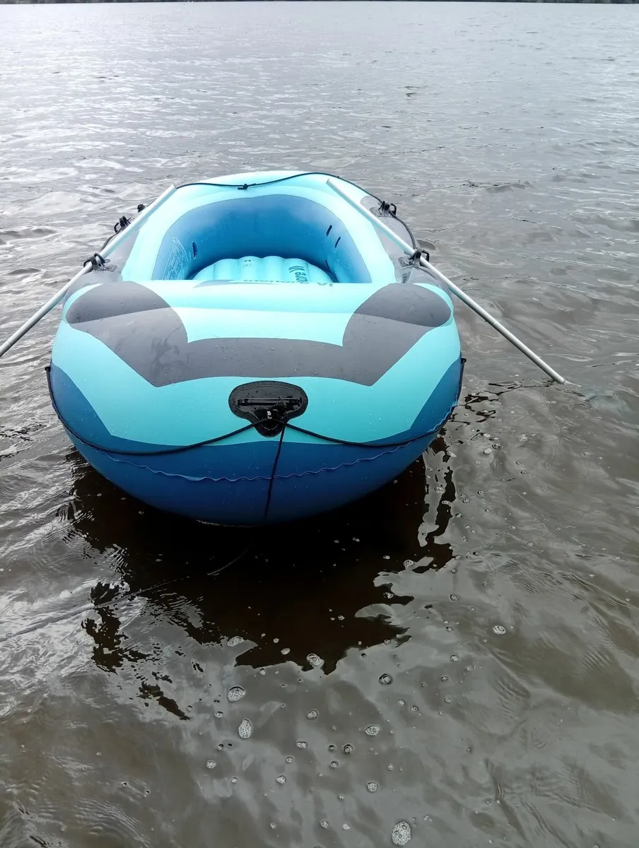 Inflatable Dingy for 3 people 1month old - Image 4