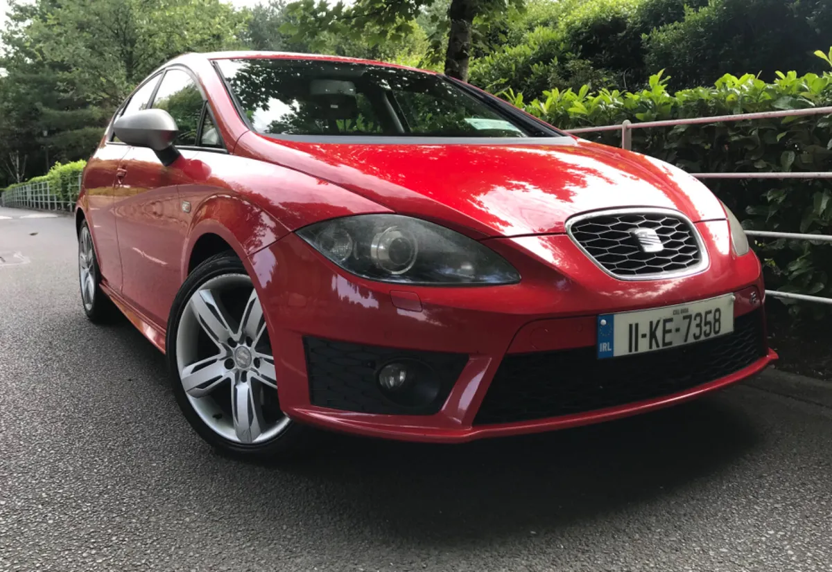 SEAT Leon 2.0 TDI 200Bhp FR Edition - Image 1
