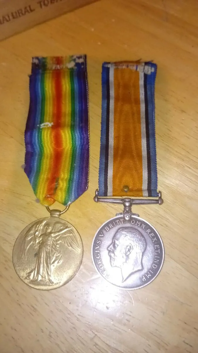 WW1 medals - Image 1