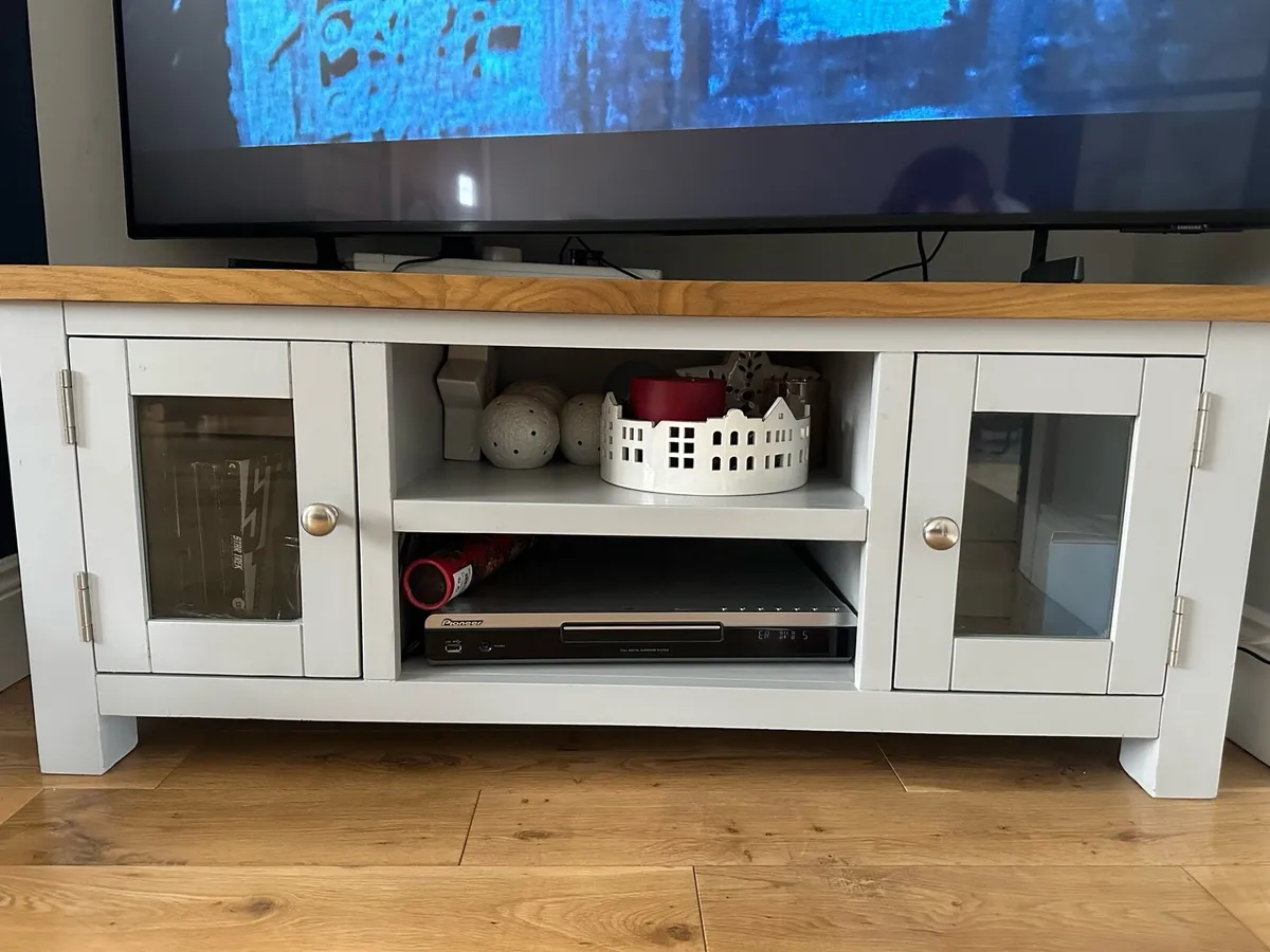 TV cabinet, matching Coffee table and sideboard - Image 2